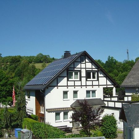 Apartment In Assinghausen With A Sun Terrace ภายนอก รูปภาพ