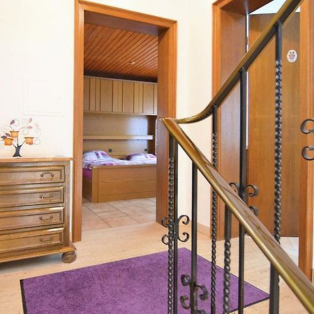 Apartment In Assinghausen With A Sun Terrace ภายนอก รูปภาพ