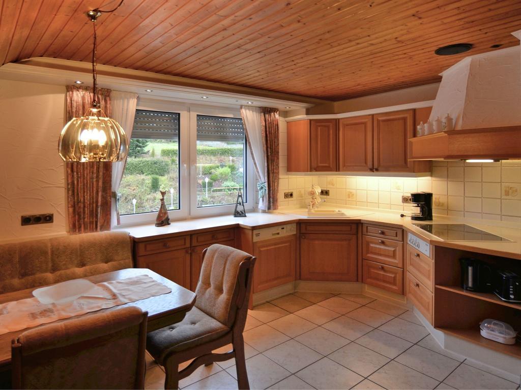Apartment In Assinghausen With A Sun Terrace ภายนอก รูปภาพ